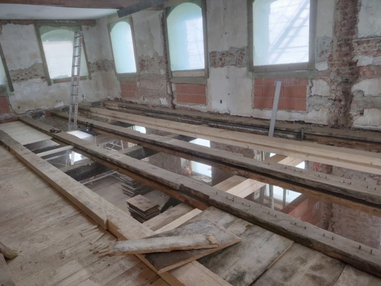 2023 - Denkmal - Zimmererarbeiten Decken 2023 - Denkmal - Zimmererarbeiten Decken